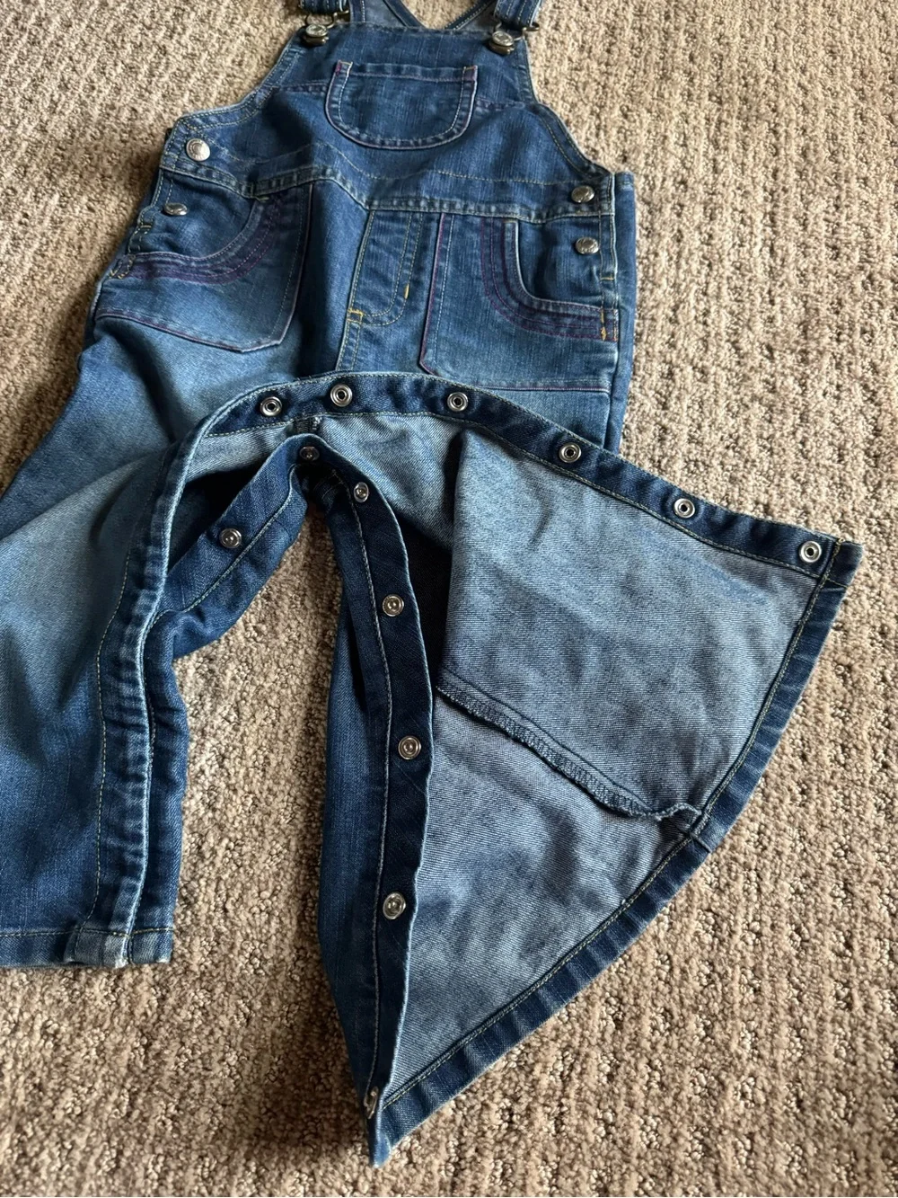 Old Navy Y2K Toddler Denim Overalls 2T Snap Pockets Flare